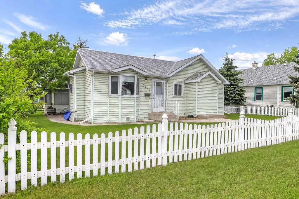7443 Ogden Road SE Calgary AB T2C 1B9