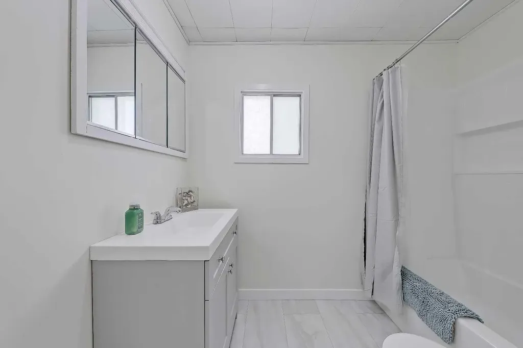 7443 Ogden Road SE Calgary AB T2C 1B9