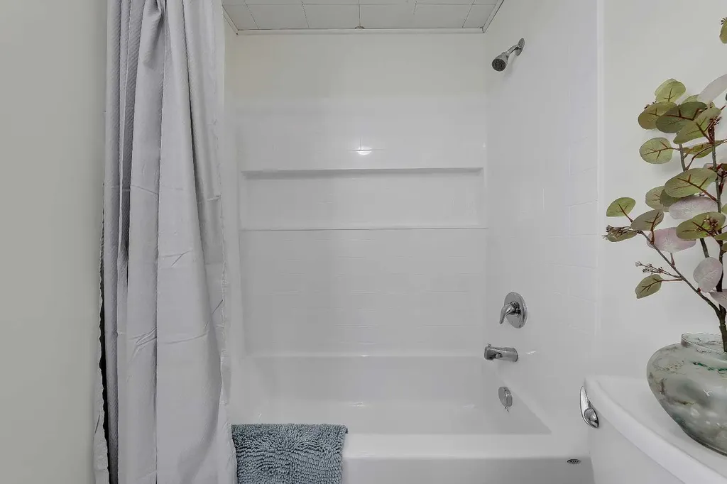 7443 Ogden Road SE Calgary AB T2C 1B9