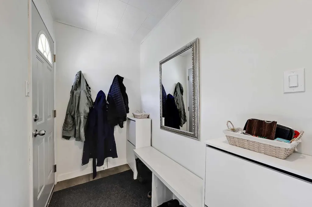 7443 Ogden Road SE Calgary AB T2C 1B9