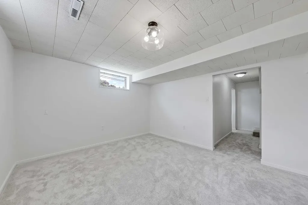 7443 Ogden Road SE Calgary AB T2C 1B9