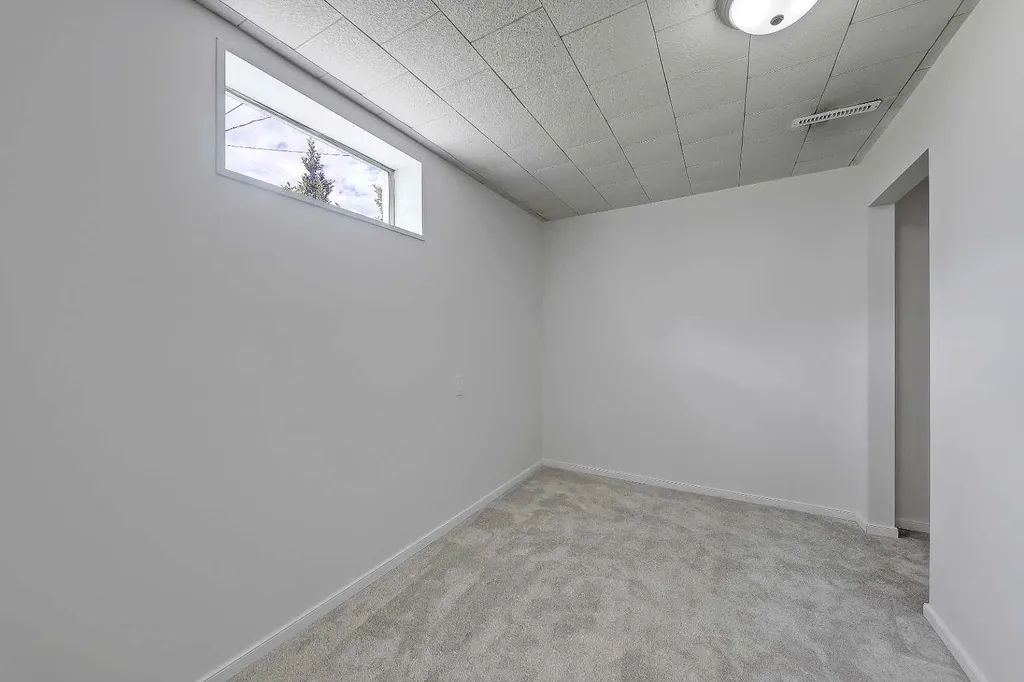 7443 Ogden Road SE Calgary AB T2C 1B9