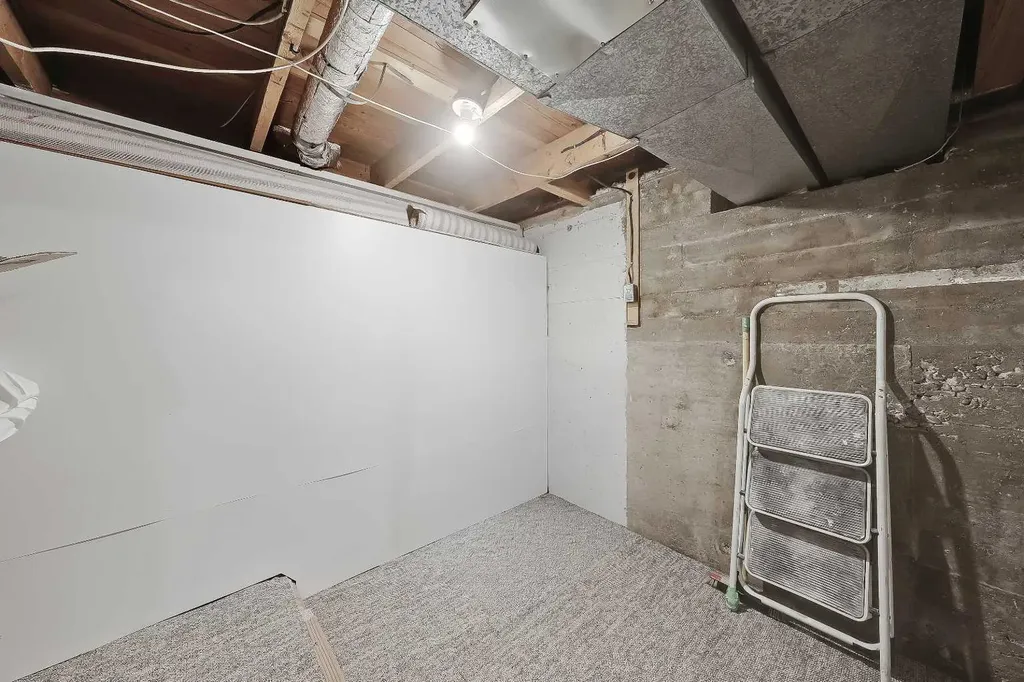 7443 Ogden Road SE Calgary AB T2C 1B9