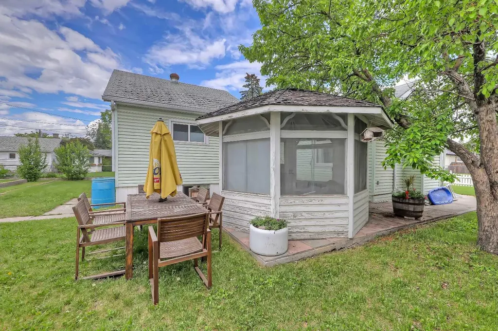 7443 Ogden Road SE Calgary AB T2C 1B9