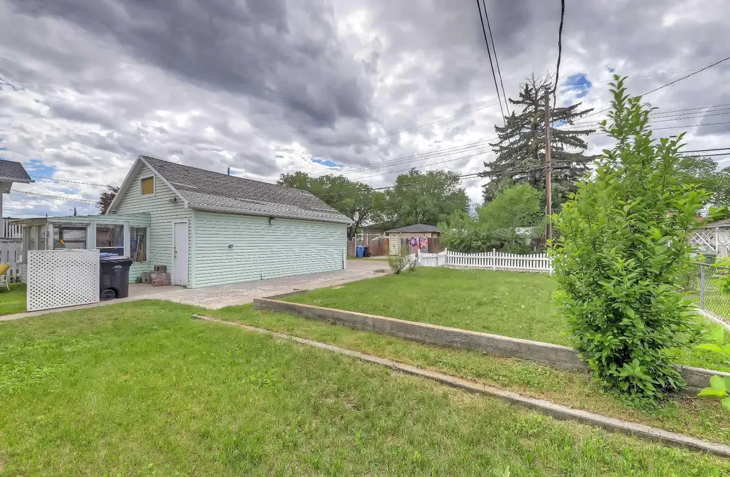7443 Ogden Road SE Calgary AB T2C 1B9