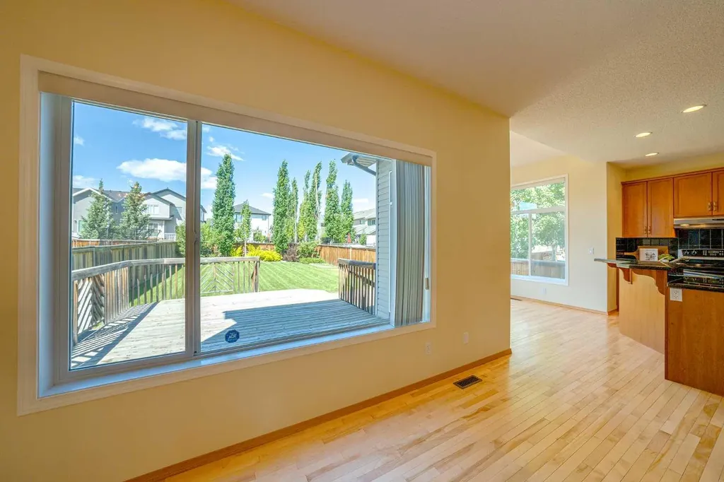 63 Cougartown Close SW Calgary AB T3H 0B3