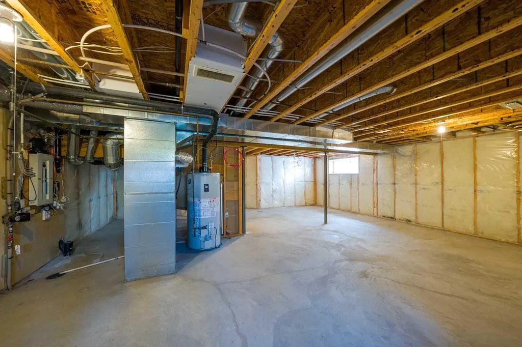63 Cougartown Close SW Calgary AB T3H 0B3