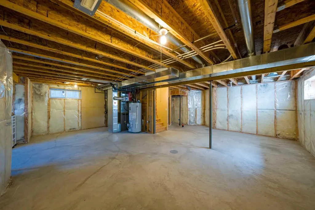 63 Cougartown Close SW Calgary AB T3H 0B3