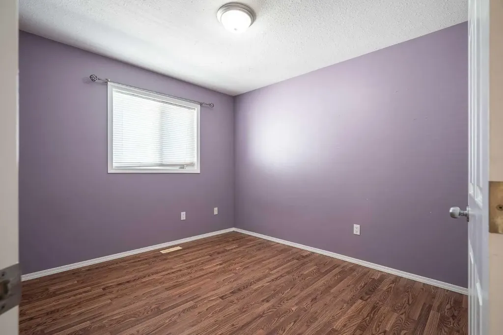 6608 39 Street Lloydminster AB T9V 2Z4