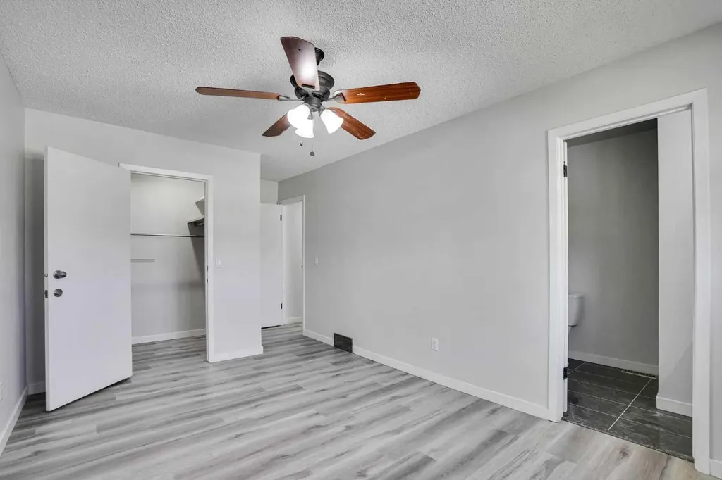 60 Whitaker Close NE Calgary AB T1Y 5K3