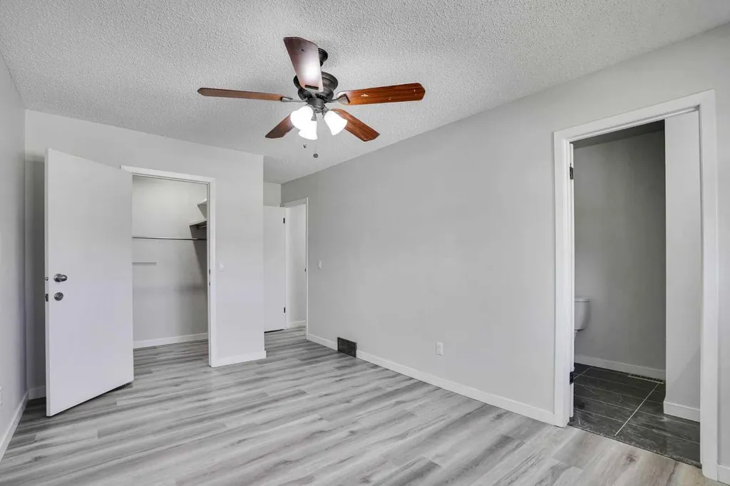 60 Whitaker Close NE Calgary AB T1Y 5K3