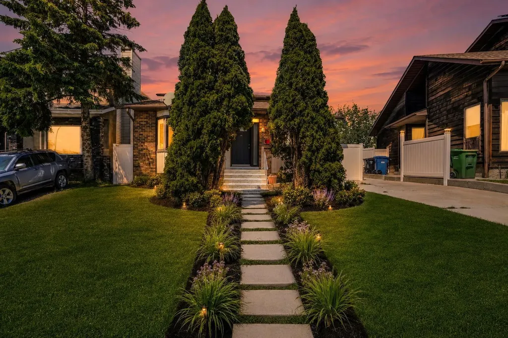 60 Whitaker Close NE Calgary AB T1Y 5K3
