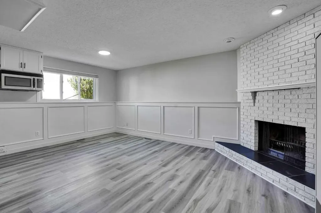 60 Whitaker Close NE Calgary AB T1Y 5K3