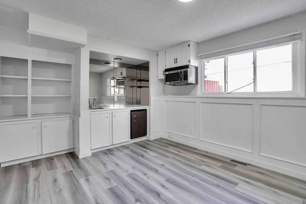 60 Whitaker Close NE Calgary AB T1Y 5K3