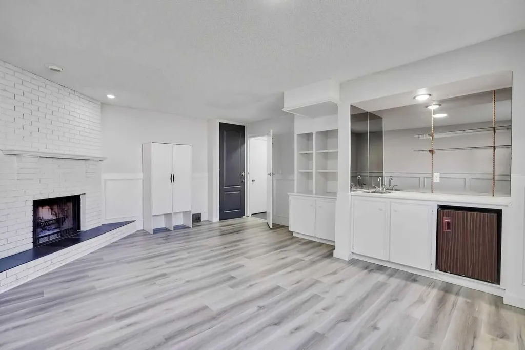 60 Whitaker Close NE Calgary AB T1Y 5K3