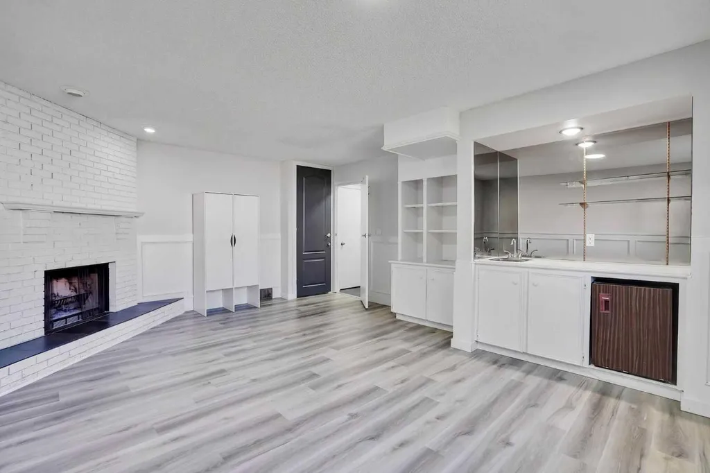 60 Whitaker Close NE Calgary AB T1Y 5K3