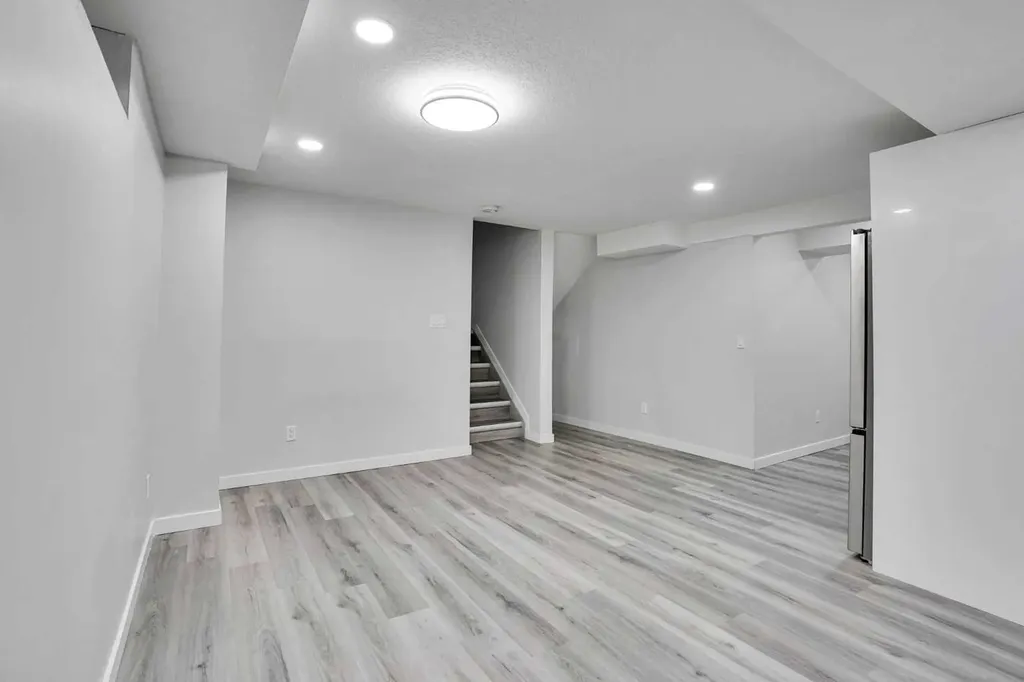 60 Whitaker Close NE Calgary AB T1Y 5K3