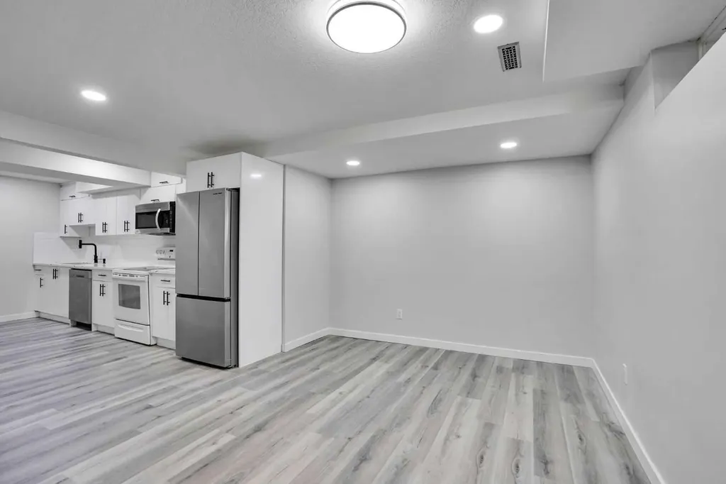 60 Whitaker Close NE Calgary AB T1Y 5K3