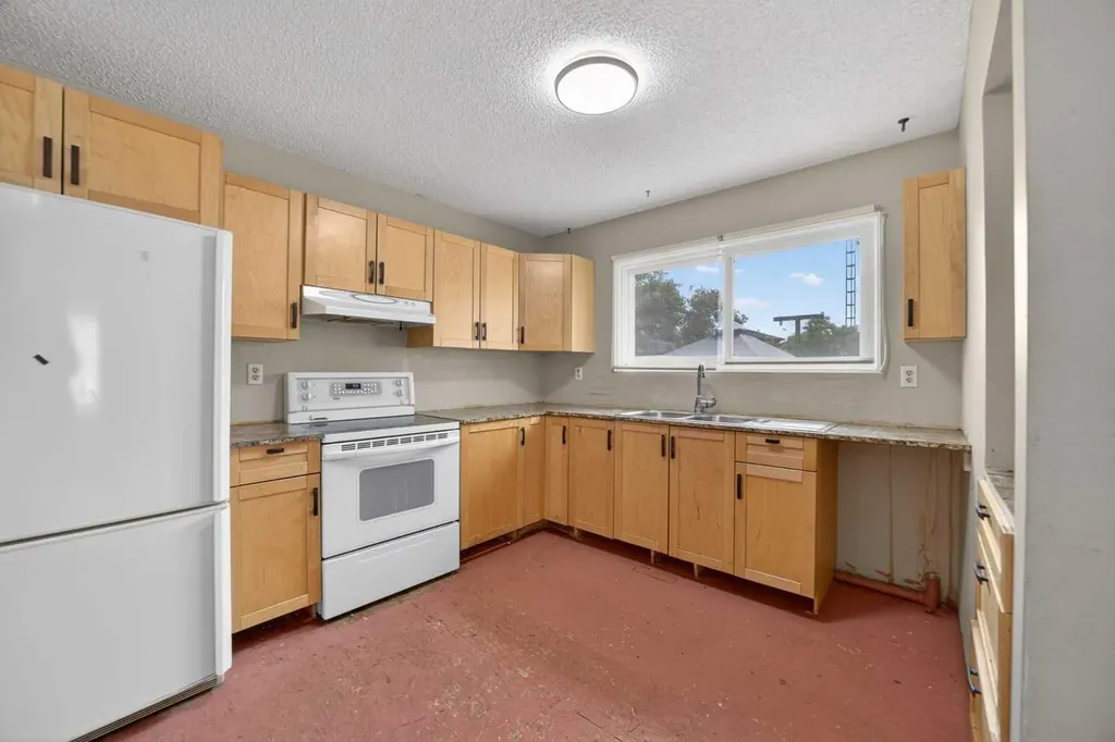 1329 Idaho Street Carstairs AB T0M0N0