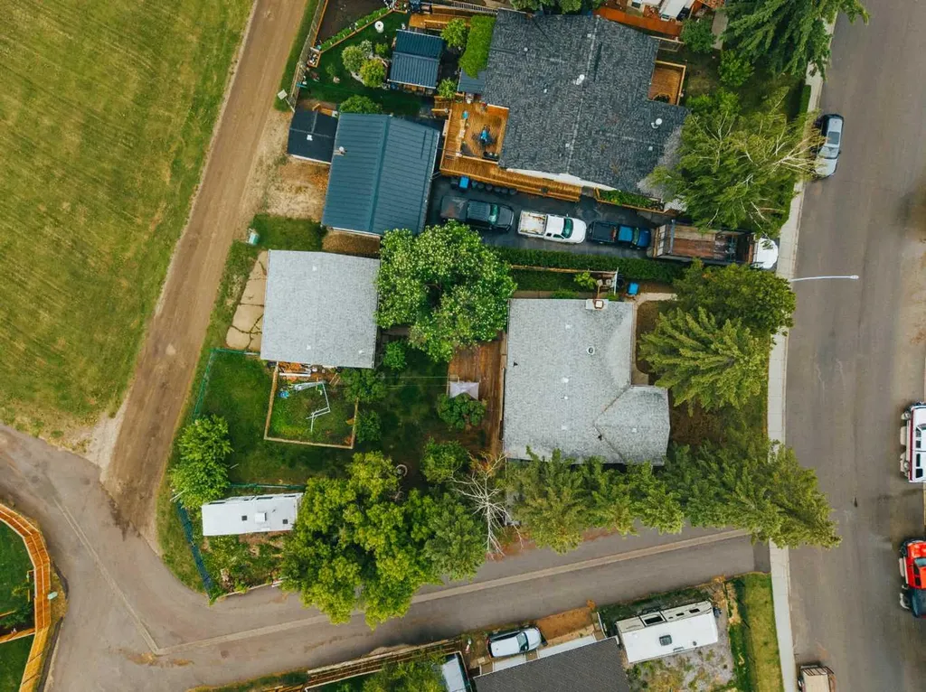 1329 Idaho Street Carstairs AB T0M0N0