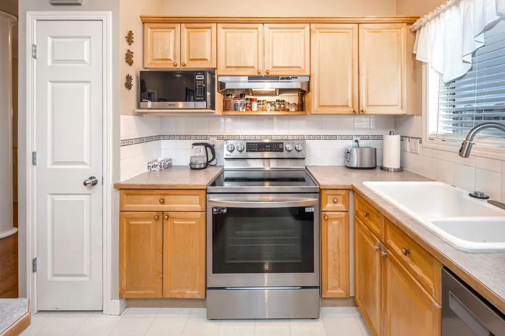10888 Panorama Hills Boulevard NW Calgary AB T3K 5L1