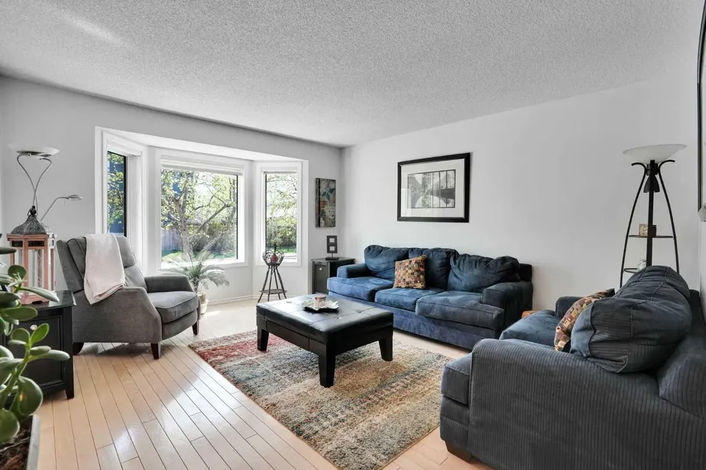 2295 1 Street NE Calgary AB T2E 1T4