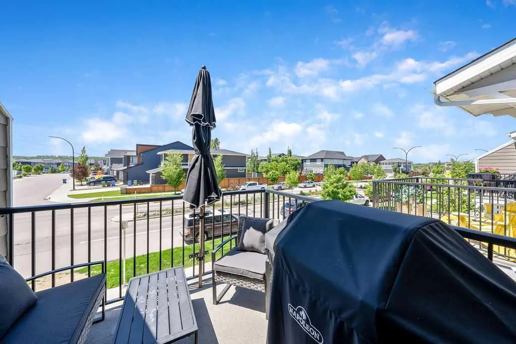 869 Cranston Avenue SE Calgary AB T3M 2V5