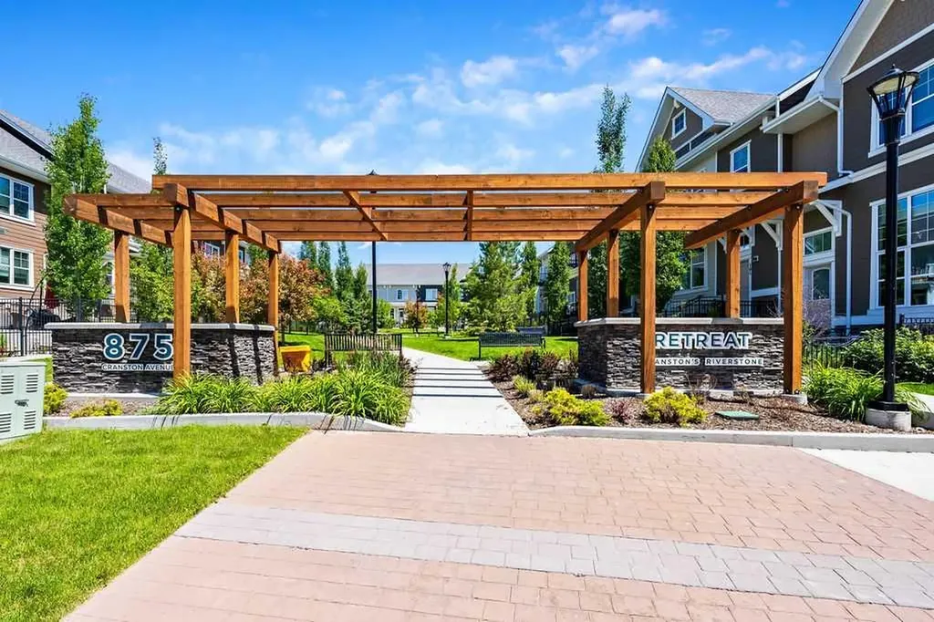 869 Cranston Avenue SE Calgary AB T3M 2V5