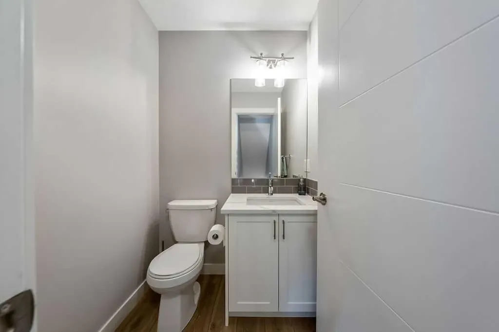 869 Cranston Avenue SE Calgary AB T3M 2V5