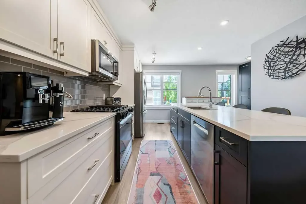 869 Cranston Avenue SE Calgary AB T3M 2V5