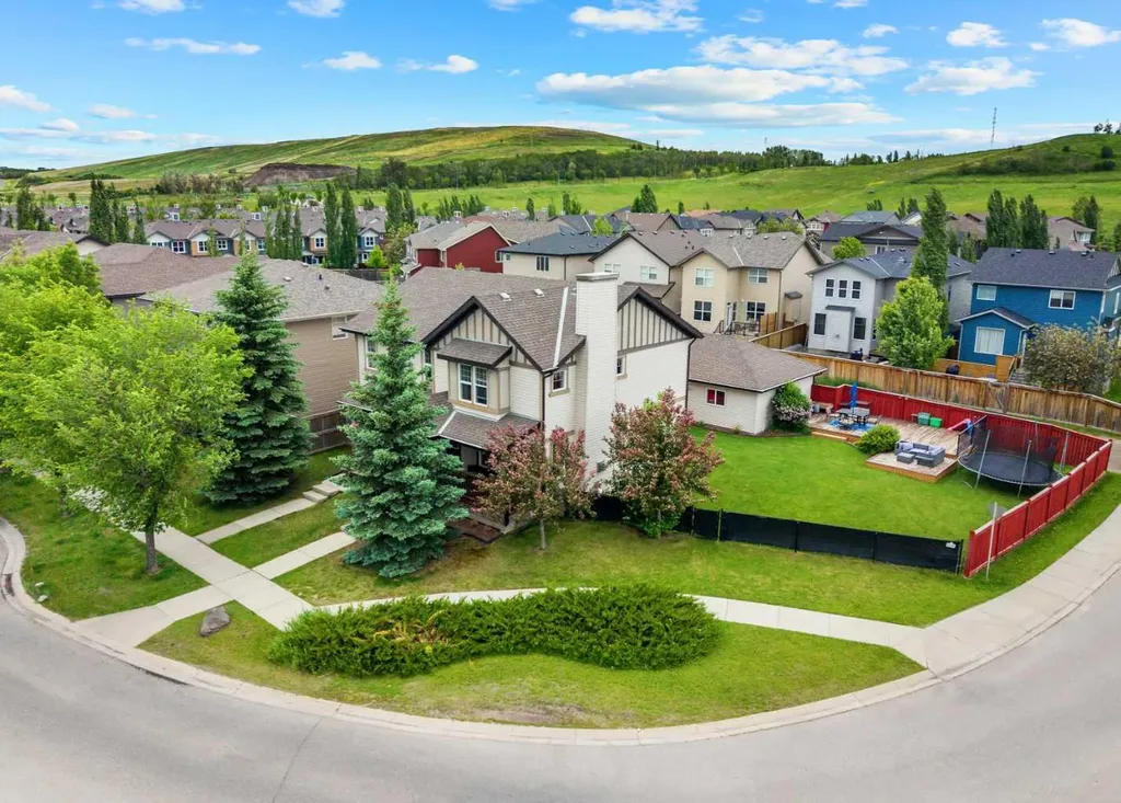 177 Chaparral Valley Drive SE Calgary AB T2X 0L9