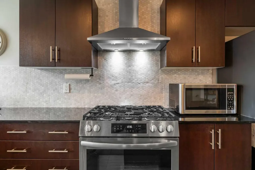 177 Chaparral Valley Drive SE Calgary AB T2X 0L9