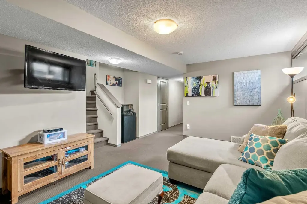 177 Chaparral Valley Drive SE Calgary AB T2X 0L9