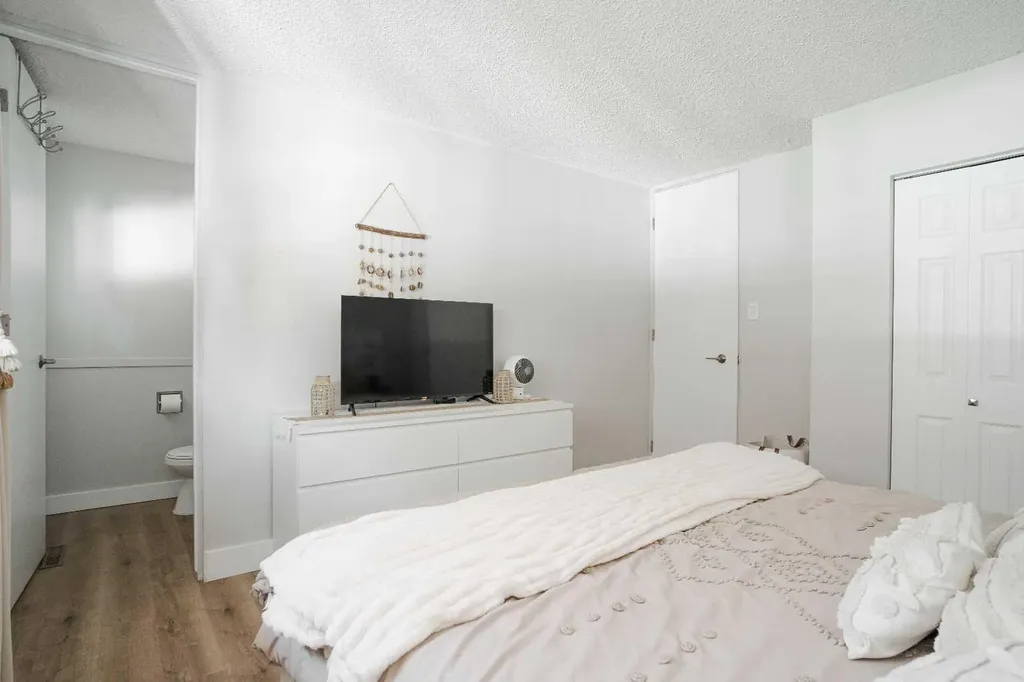 47 Birch Road Fort Mcmurray AB T9H 1J6