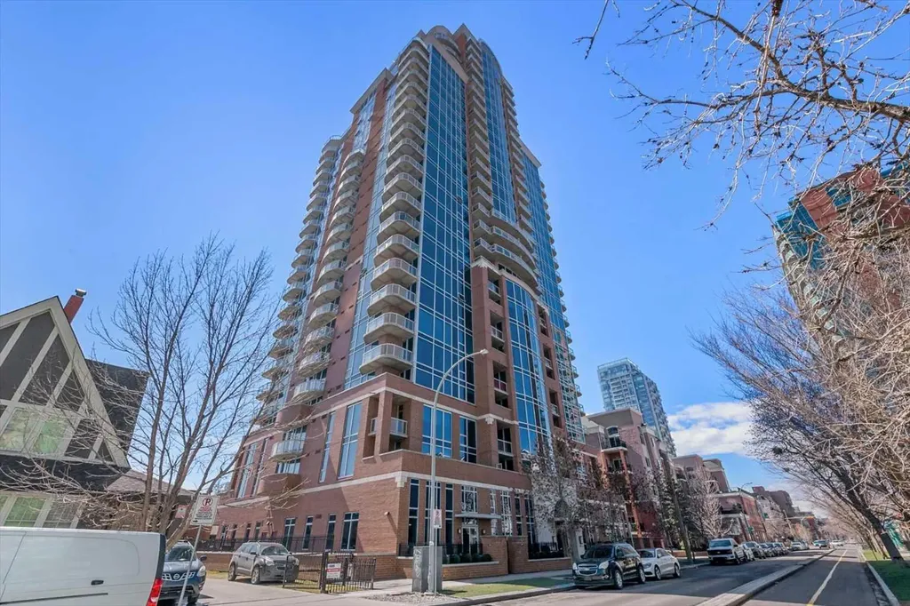 817 15 Avenue SW Calgary AB T2R 0H8