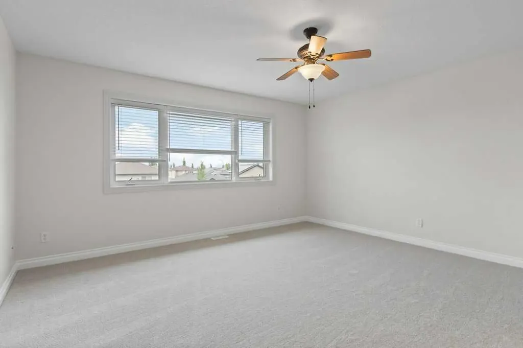 1724 High Park Boulevard NW High River AB T1V 1Z8