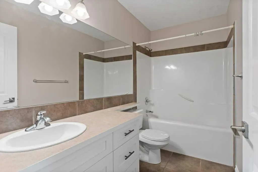 1724 High Park Boulevard NW High River AB T1V 1Z8