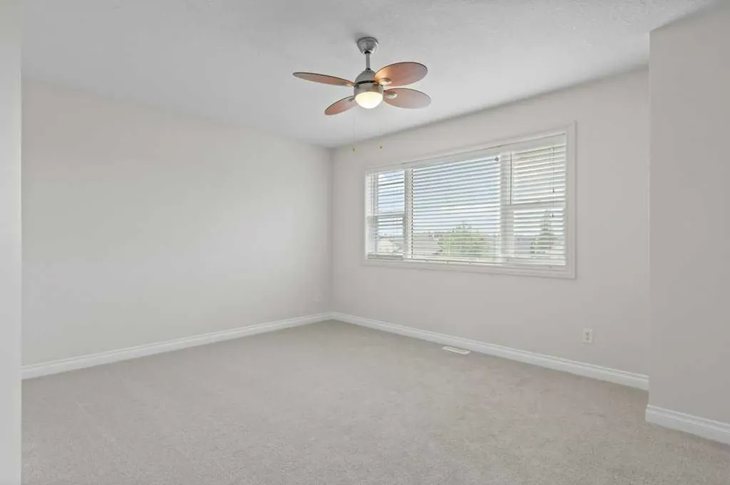 1724 High Park Boulevard NW High River AB T1V 1Z8