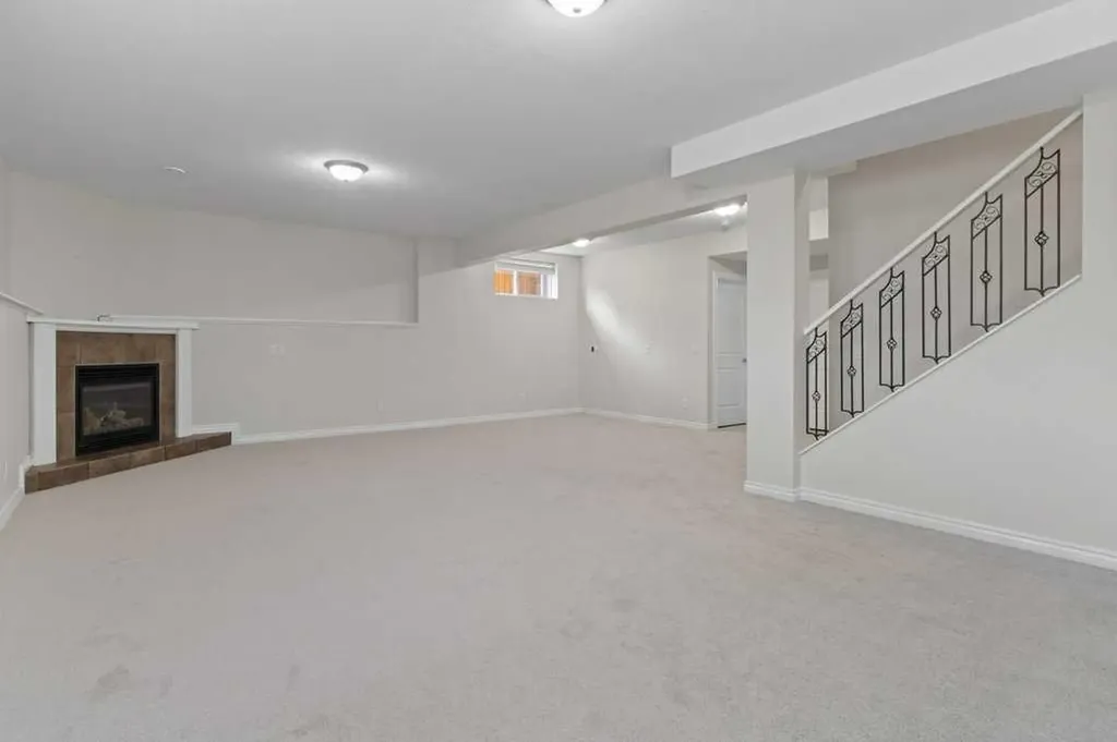 1724 High Park Boulevard NW High River AB T1V 1Z8