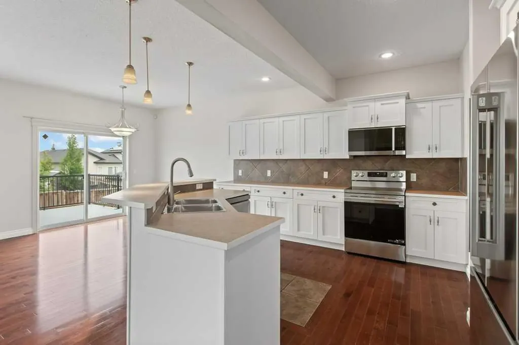 1724 High Park Boulevard NW High River AB T1V 1Z8