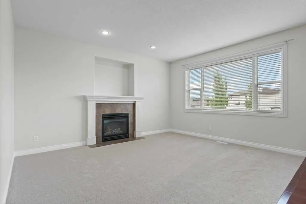 1724 High Park Boulevard NW High River AB T1V 1Z8