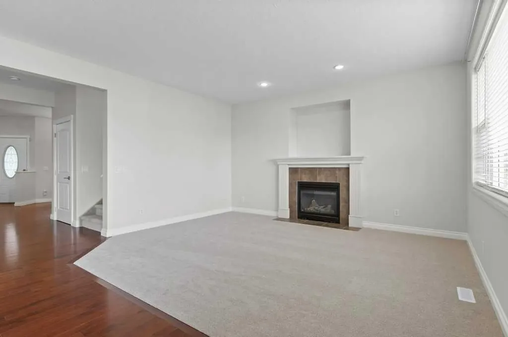 1724 High Park Boulevard NW High River AB T1V 1Z8