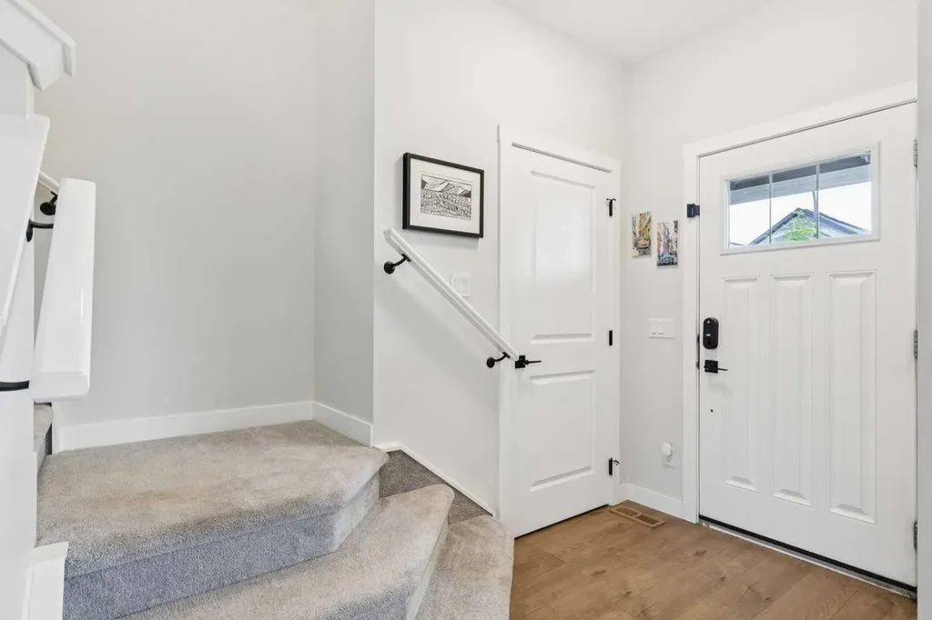 198 Legacy Reach Crescent SE Calgary AB T2X5A7