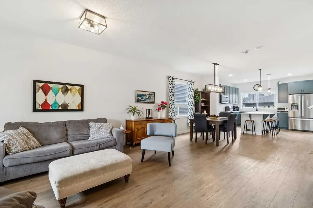 198 Legacy Reach Crescent SE Calgary AB T2X5A7