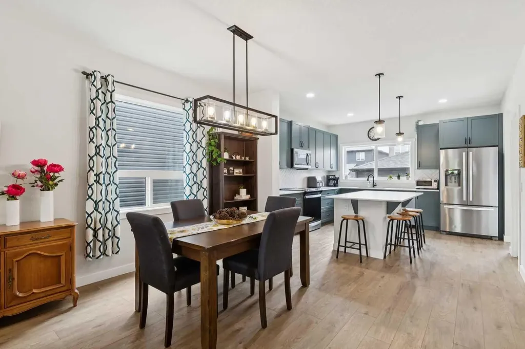 198 Legacy Reach Crescent SE Calgary AB T2X5A7