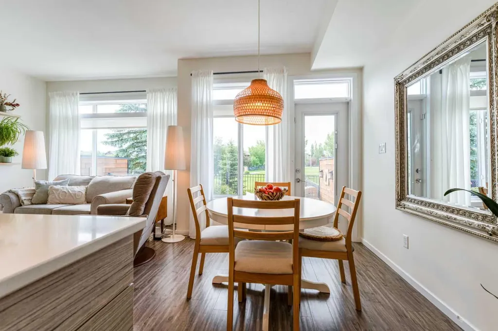 490 Highlands Boulevard W Lethbridge AB T1J 5K5