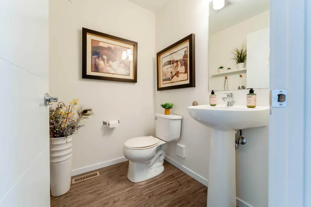 490 Highlands Boulevard W Lethbridge AB T1J 5K5