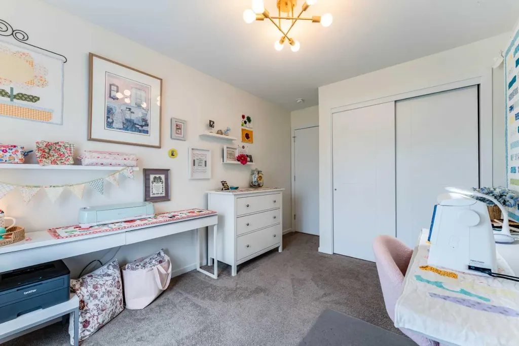 490 Highlands Boulevard W Lethbridge AB T1J 5K5