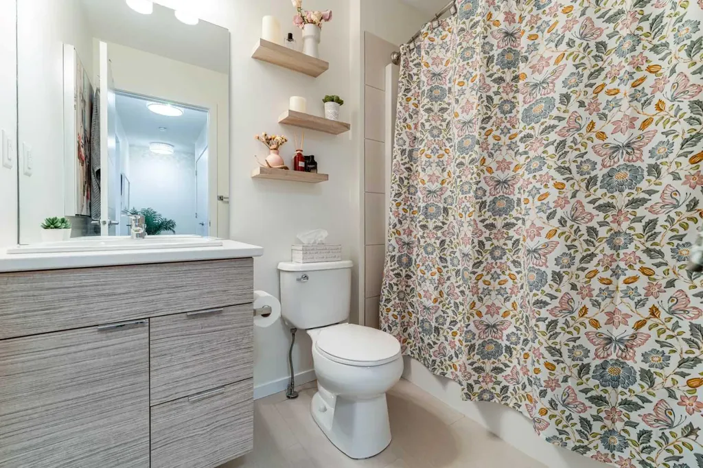 490 Highlands Boulevard W Lethbridge AB T1J 5K5
