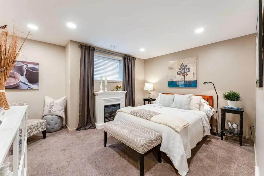 490 Highlands Boulevard W Lethbridge AB T1J 5K5